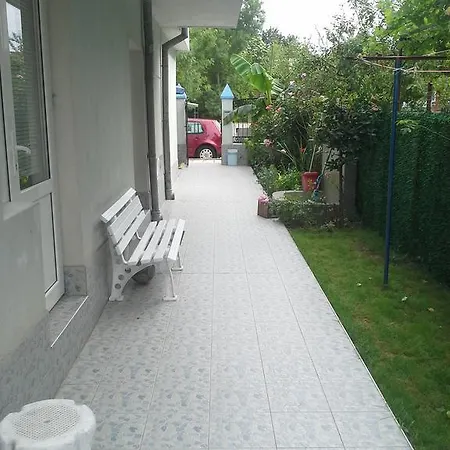 Guest house Dani Kiten (Burgas)